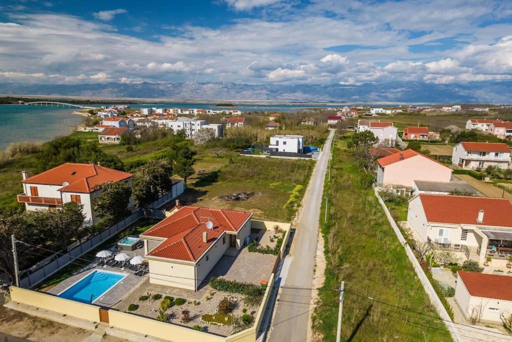 Villa Mattina, With Heated Pool And Jacuzzi Privlaka  Exterior foto